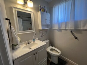7327 Sovereign Ct in Citrus Heights, CA - Building Photo - Building Photo