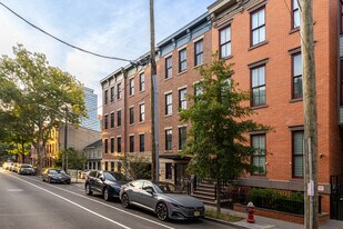 Harsimus Flats in Jersey City, NJ - Building Photo