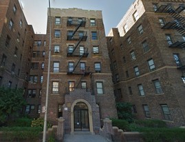 2828 35th St Apartments