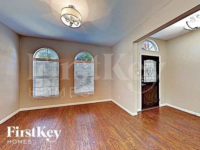 1425 Riverside Rd in Roanoke, TX - Building Photo - Building Photo