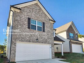 1519 Persimmon Trce in Morrow, GA - Building Photo