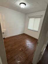 410 12th Ave in Seaside, OR - Building Photo - Building Photo