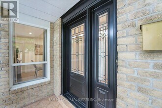 6486 Edenwood Dr in Mississauga, ON - Building Photo - Building Photo