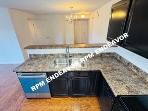 1124 Saravalle Dr in St. Peters, MO - Building Photo - Building Photo