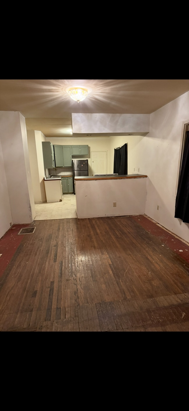 68 Barton St in Buffalo, NY - Building Photo - Building Photo