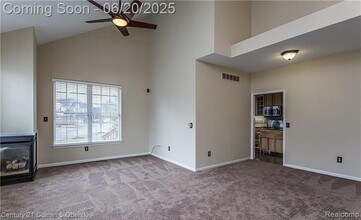 29306 Weston Dr in Novi, MI - Building Photo - Building Photo