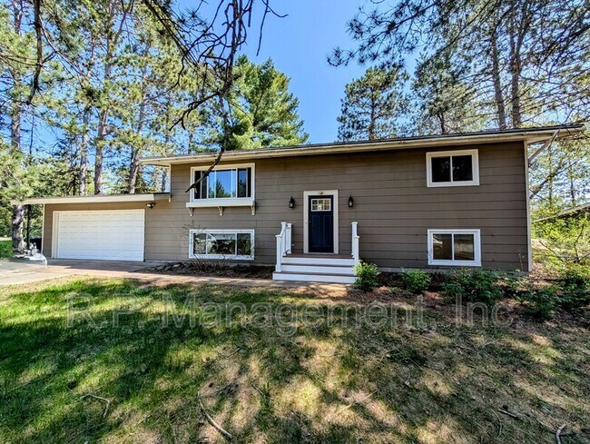 property at 26745 Freeport Ave