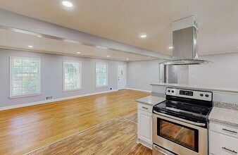 1769 Timothy Dr SW in Atlanta, GA - Building Photo - Building Photo