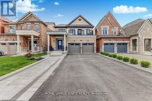 103 Bremner St in Whitby, ON - Building Photo