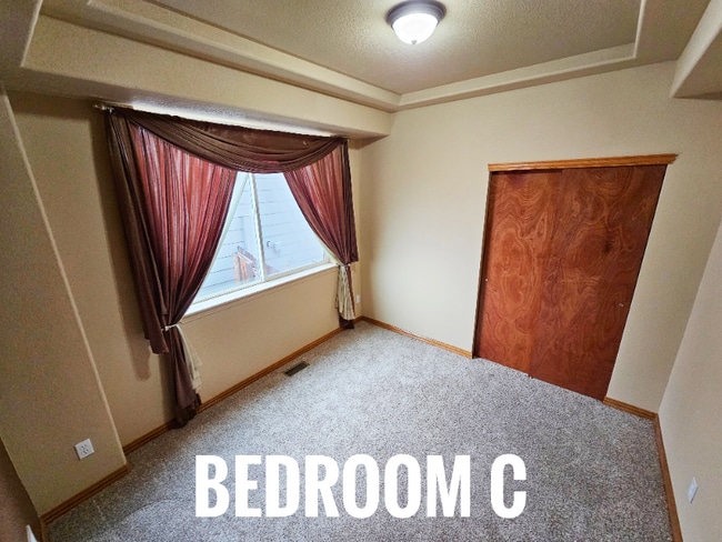 property at 2225 Bucolo Ave