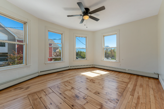 51 Frederic St in Portland, ME - Building Photo - Building Photo
