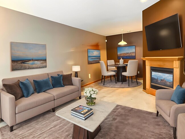 6357 208th St Cir N in Forest Lake, MN - Building Photo - Building Photo