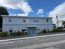 1913 Division Ave, Unit 202 in West Palm Beach, FL - Building Photo