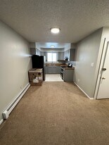 Regency Apartments 4809 in Cheyenne, WY - Building Photo