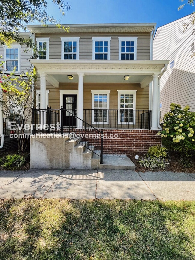 property at 2007 Oak Trail Dr