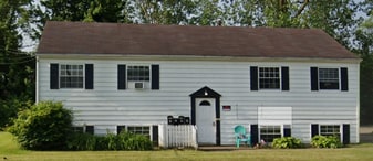 1203 W 44th St in Lorain, OH - Building Photo