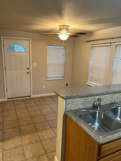 710 E North 11th St, Unit Alley apartment in Abilene, TX - Foto de edificio - Building Photo