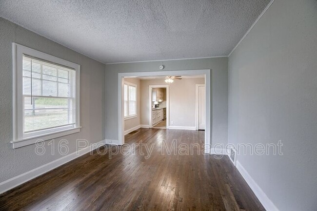 property at 3914 Jackson Ave