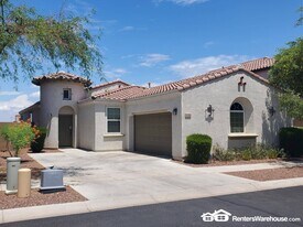 848 E Constance Wy in Phoenix, AZ - Building Photo