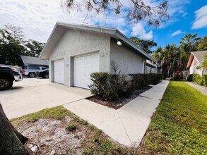 1543 Hawthorne Pl in Wellington, FL - Building Photo - Building Photo