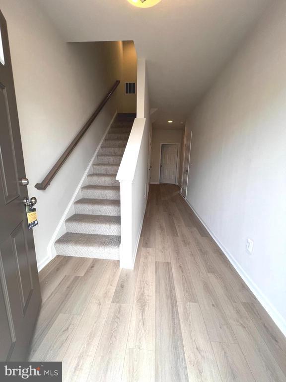 property at 102 FLAXEN MANE Ct