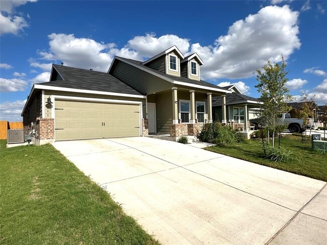 295 Alamito Ave in Kyle, TX - Building Photo - Building Photo