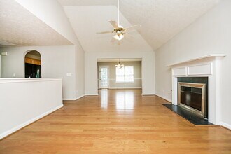 1309 Kent Manor in Stockbridge, GA - Building Photo - Building Photo