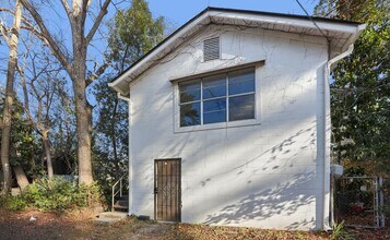 1303 E 33rd St in Savannah, GA - Building Photo - Building Photo