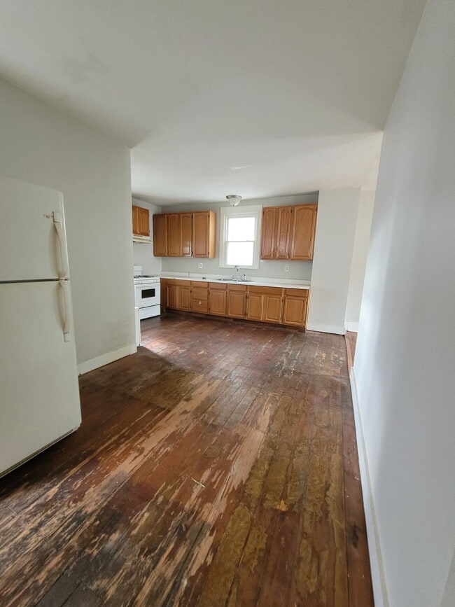 207 York St, Unit 1 in Hanover, PA - Foto de edificio - Building Photo