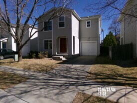 3520 Warren Farm Ct in Fort Collins, CO - Building Photo
