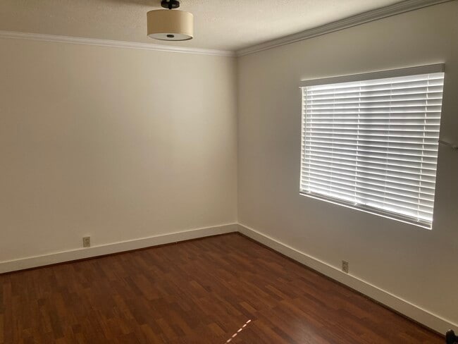 1314 1/2 S Hudson Ave in Los Angeles, CA - Foto de edificio - Building Photo