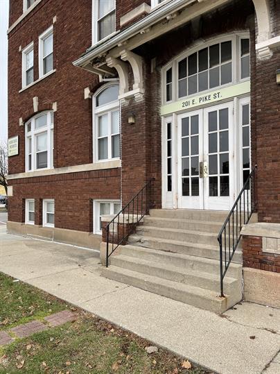 Pike St. E. 201 in Crawfordsville, IN - Building Photo - Interior Photo