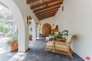 6319 Ramirez Canyon Rd in Malibu, CA - Building Photo