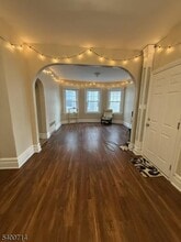 42 N Willow St in Montclair, NJ - Building Photo - Building Photo