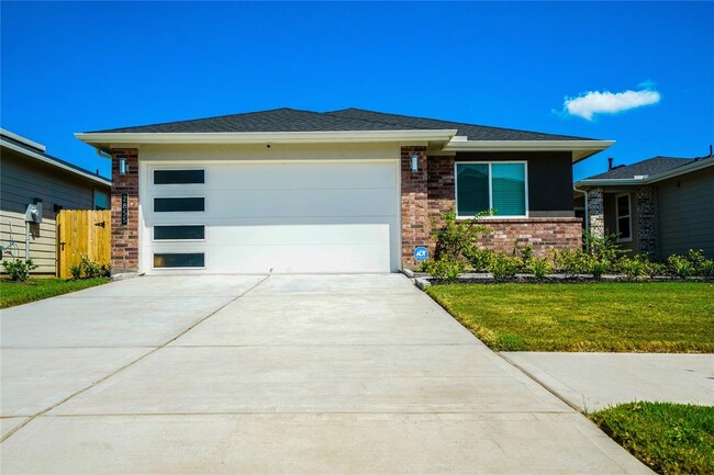 property at 2855 Kennet Manor Dr