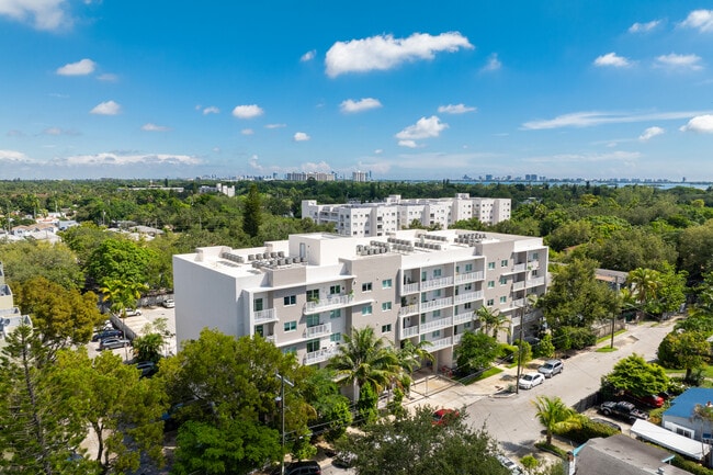 The Corridor in Miami, FL - Building Photo - Building Photo