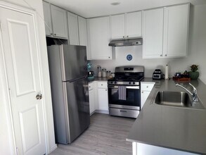 116 Maverick Cv in Pleasanton, TX - Building Photo - Building Photo