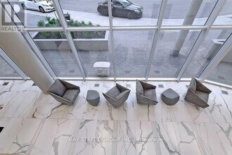 2908-2908 Hwy 7 in Vaughan, ON - Building Photo - Building Photo