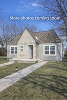2715-2717 E Haskell St in Tulsa, OK - Building Photo