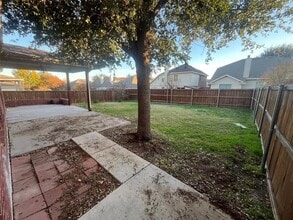 10617 Highland Ridge Rd in Fort Worth, TX - Building Photo - Building Photo