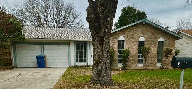 property at 5055 Binz Engleman Rd