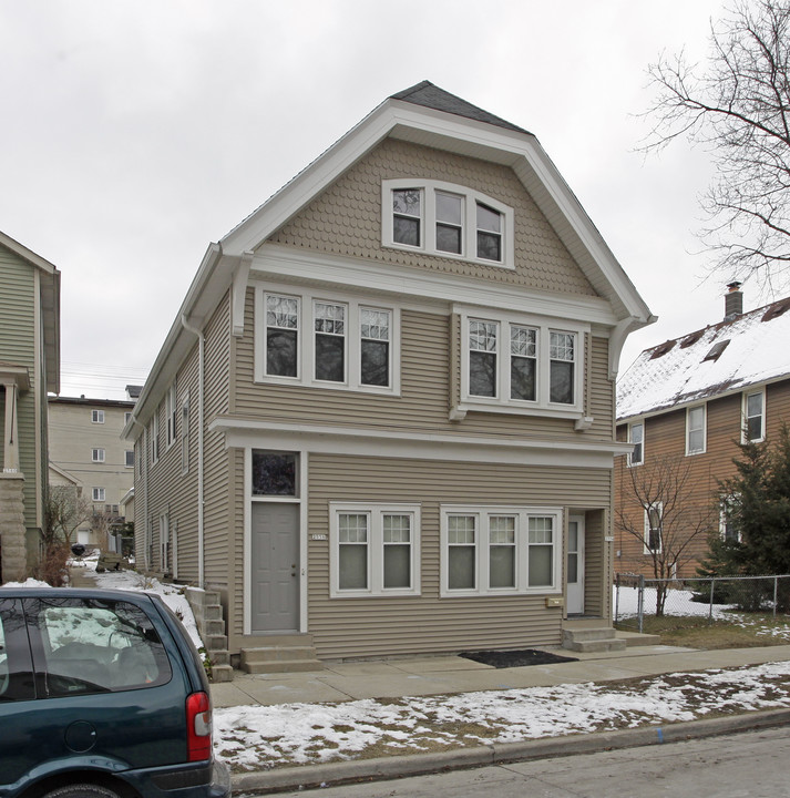 2554-2556 N Bartlett Ave in Milwaukee, WI - Building Photo