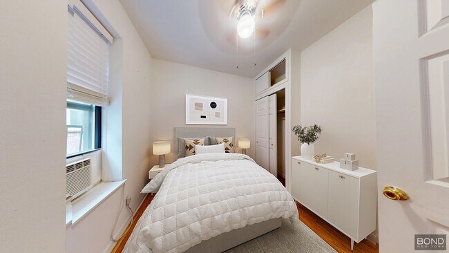 425 E 65th St in New York, NY - Building Photo - Building Photo