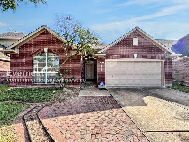 property at 9926 Goldenglade Dr
