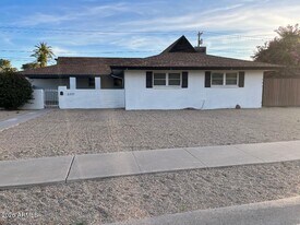 3301 W Belmont Ave in Phoenix, AZ - Building Photo