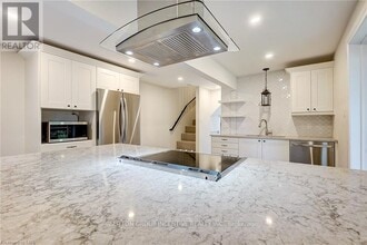 234 Laclie St in Orillia, ON - Building Photo - Building Photo