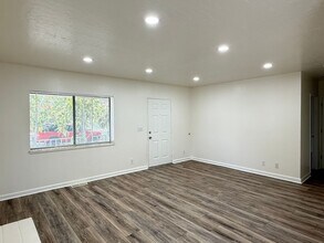 506 E Taylor St in Reno, NV - Building Photo - Building Photo