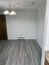 387 Adams St in Abington, MA - Building Photo - Building Photo