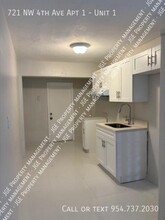 721 NW 4th Ave in Fort Lauderdale, FL - Building Photo - Building Photo