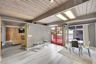 234 Pine Ave in Lauderdale-by-the-Sea, FL - Building Photo - Building Photo